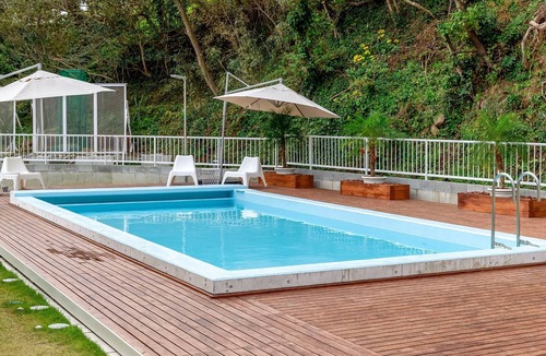 Shirahama Apartment | New construction Allweather barbecue terrace v/Shimoda Shizuoka
