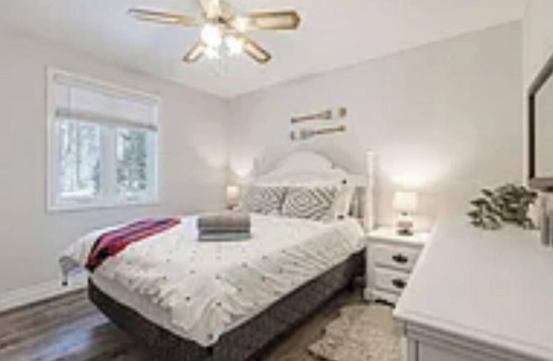 Joly Cottage | New cottage on Forest Lake with a spectacular sunset views and fun on the water!