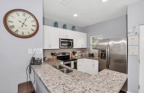Bay Lake House | New listing 4 Beds/3 Baths Lucaya Village