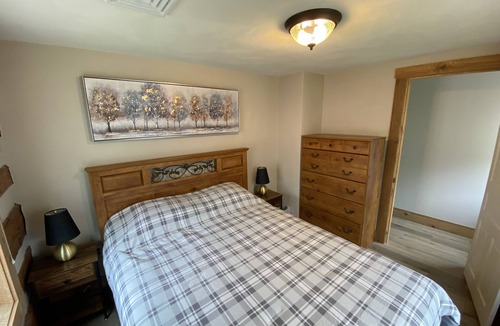 Huntingdon House | New Listing! Remodeled log farmhouse with lake view!