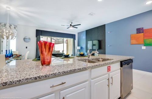 Bay Lake House | New Listing! Solara Resort, 8mi to Disney & 15mi to Universal - FS261026