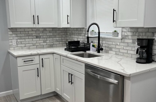 Bogota Apartment | NEW MODERN 1 BEDROOM APT MINUTES FROM NYC!