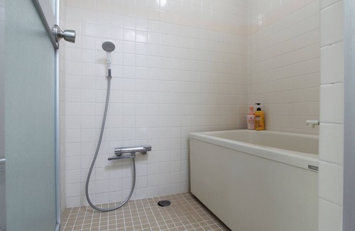 Yoyogi Apartment | New Open ・Yoyogi Park & Tokyo Fashion College, ideal for families and groups/3 min. from JR Shinjuku Station