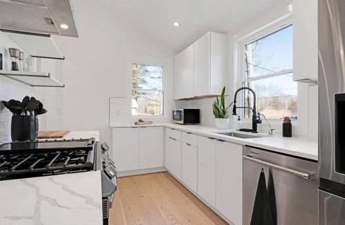 New Paltz House | New Paltz Zen Wellness Cabin w/Hot Tub