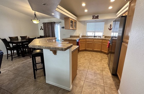 Lake Havasu City House | ~New Pool!~ PET Friendly & Minutes from the Lake! Breathtaking Sunset View.