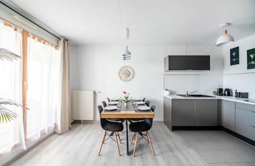 Chessy Apartment | New Splendid Appt Terrace - 5 min Disneyland Paris