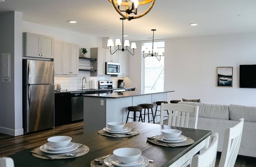Grand Bend Apartment | New The Carlyle 300 Grand Bend