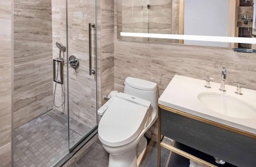 Midtown East Hotel | New Year's Eve in New York City! Charming hotel in terrific location.