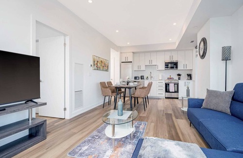 Kitchener Apartment | Newly Built 22nd Floor Condo w Stunning Views