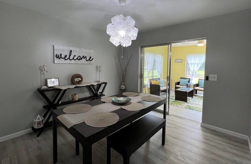 East County Civic Group House | Newly remodel Home w/ large private outdoor space