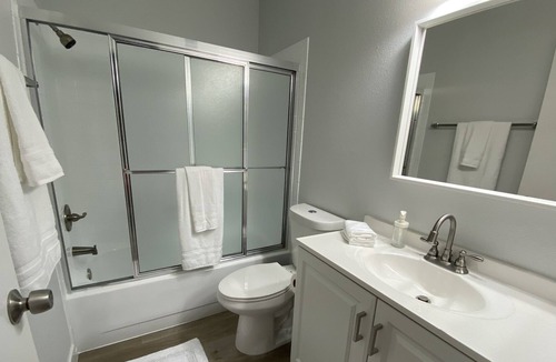 Villa De Paz House | Newly Remodeled 2bed 2bath