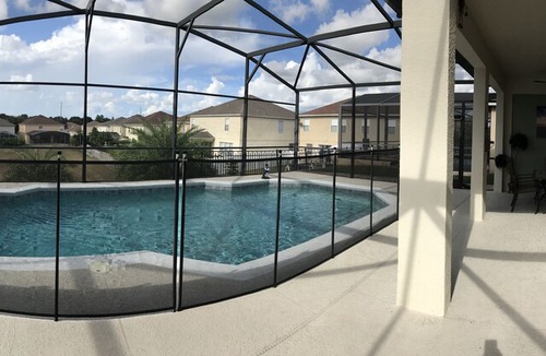Bella Toscana House | Newly Renovated 4 Bedroom home close to Disney area!