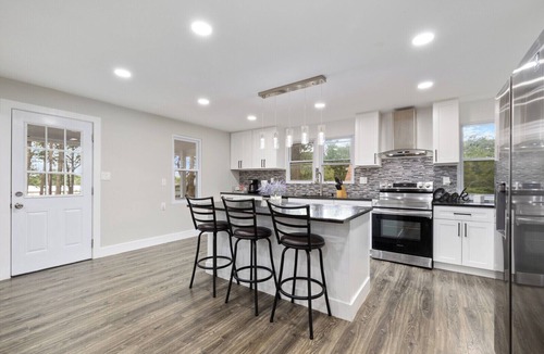 Mount Pocono House | Newly Renovated Charmer, Spacious 6-bedroom house.