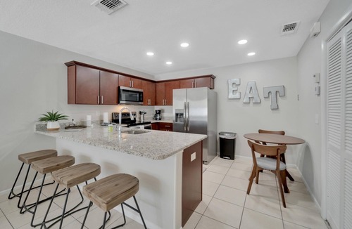 Apollo Beach Condo | Newly Renovated Condo in Apollo Beach !