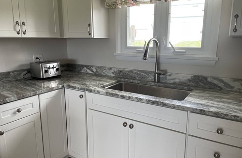 Romulus House | Newly Renovated Farmhouse Finger Lakes