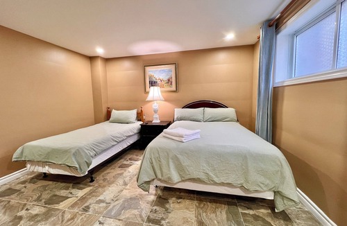 Aurora House | Newly Renovated Home in Central Aurora