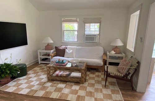 Point Pleasant Cottage | Newly Renovated Private Cottage in the heart of Bay Head