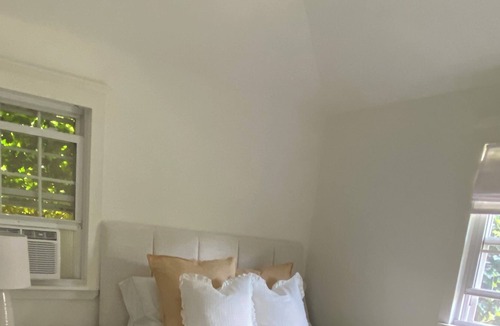 Point Pleasant Cottage | Newly Renovated Private Cottage in the heart of Bay Head