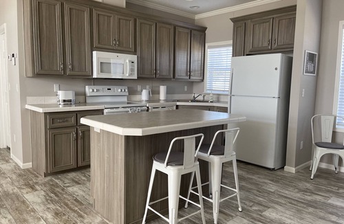 Lake Alfred House | Newly Vacation Home with Lake view