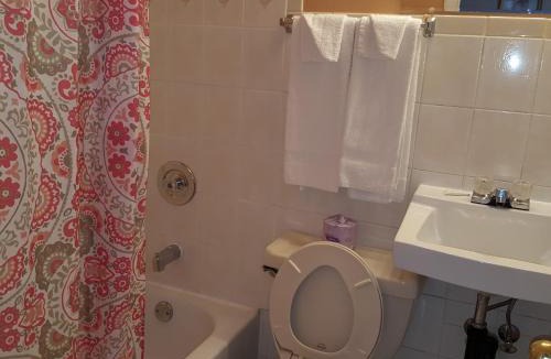 Niagara Falls Hotel | Niagara Inn & Suites