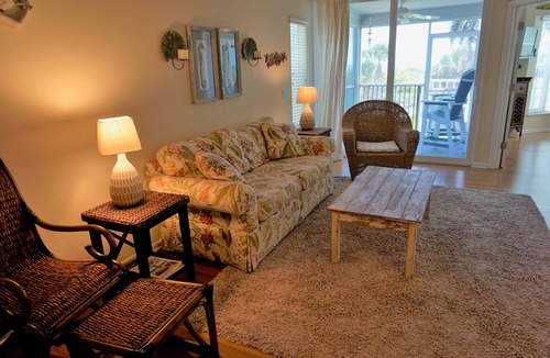 Palm Island Villa | Nicely Decorated Villa Great location, Great View waiting for you! B3712A