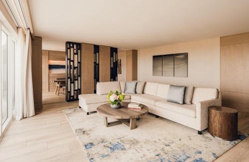 Mid Beach Resort | Nobu Hotel Miami Beach
