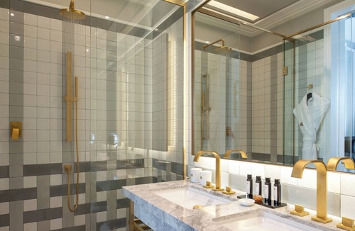 Palais-Royal Hotel | Nolinski Paris - Evok Collection