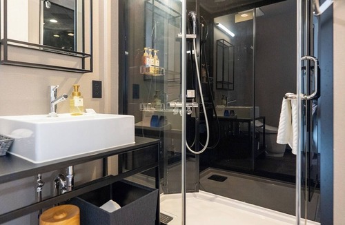 Sumida Hotel | Nonsmoking Single Free breakfast bread service included/Sumida-ku Tokyo