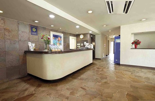 Higashimurayama Hotel | Nonsmoking Twin Parking Separate fee 550 yen per car tax included/Higashimurayama Tokyo