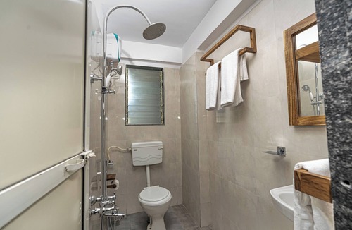Andheri East Apartment | Nook&Co - Andheri East 701