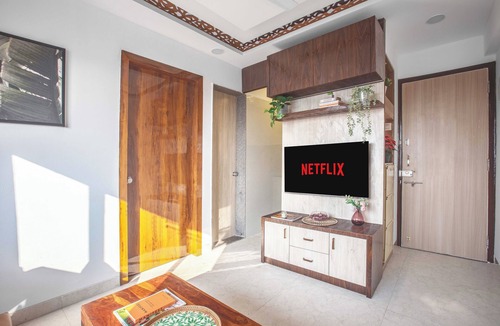 Santacruz Apartment | Nook&Co - Khar East 1401