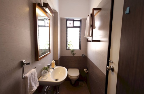 Vile Parle West Apartment | Nook&Co - Vile Parle 1
