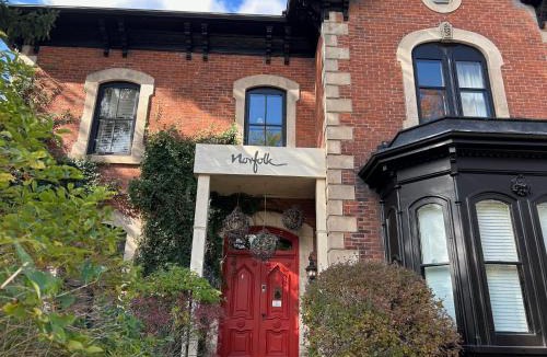Guelph House | Norfolk Guest House Inn