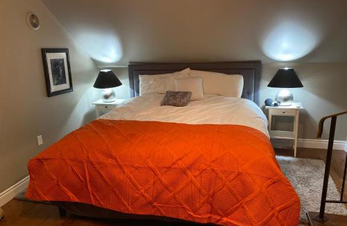 Stratford Bed & Breakfast | North of Avon B&B Suites