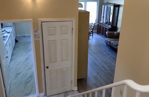 Unionville House | North York Room Close to HWY 401 and DVP