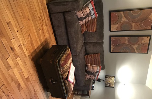 South River Apartment | Northern Comfort is a cozy upper suite with essentials for a feel-at-home stay