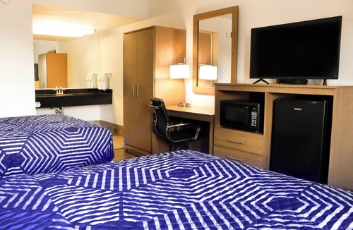Park Forest Village Hotel | Northland Motel near University - State College, PA