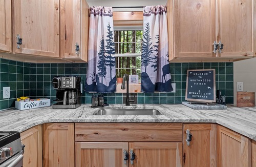 Sigel Cabin | Northwoods Ln Cabin in Clear Creek by Tranquility Retreats