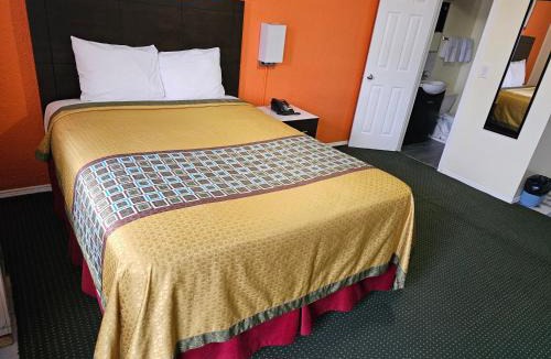 Wahnapitae Hotel | Norvic Motel