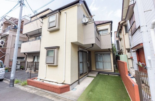 Kameari House | NOT A HOME Kameari Station 5 min. walk Free parking Disney Haneda Airport bus direct 90m2 Tea ceremony experience