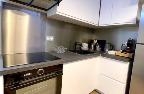 Pantin Apartment | Nouveau, Propre, Confortable à Paris