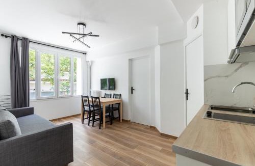 14th Arrondissement Apartment | Nouvel Appartement Cosy Montparnasse