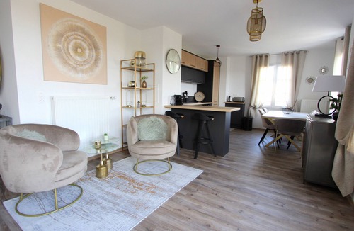 Serris Apartment | NOVA6 -Disneyland Paris and Val d'Europe for 6pers
