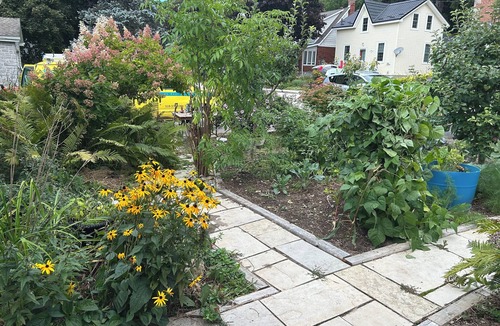 Owen Sound House | nWelcome to Shady Rest, a charming one-bedroom bungalow apartment