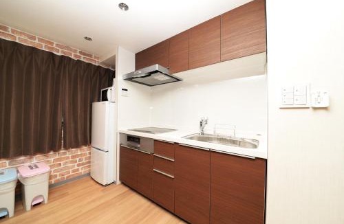 Shinjuku Villa | NY House 2新宿三階建て3室2シャワー2トイレ