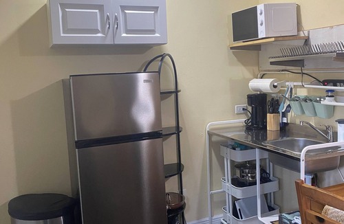 Lake Magdalene House | Oak Haven Private Homie Apartment w/Outdoor Patio
