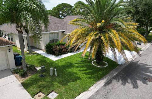 Haines City House | Oasis at the famous Southern Dunes golf course