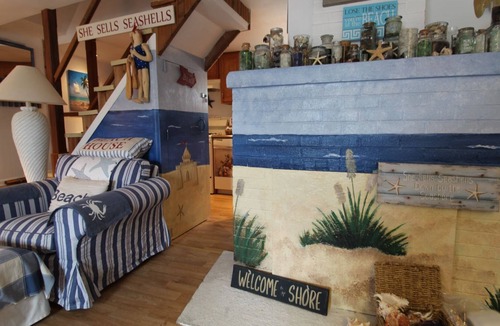 Point Pleasant Beach Cottage | OCE144 - Adorable Beach Side Cottage with 2 car parking!