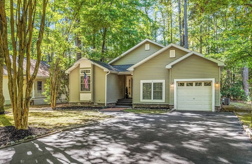 Ocean Pines House | Ocean Pines Retreat with Beach Club