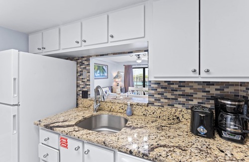 Banana River Estates Condo | Oceanfront Paradise | Walk Right to the Beach, Pool & Pier!